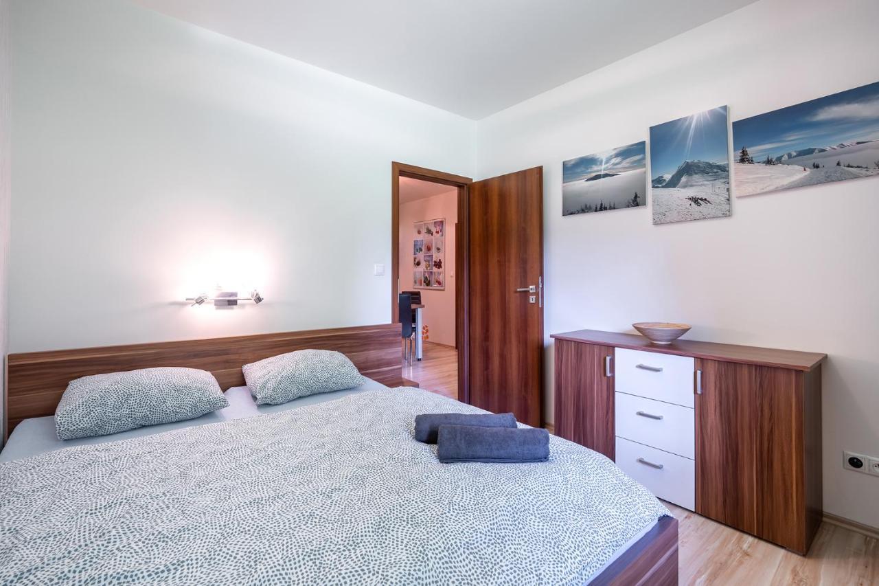 Apartment Emilka Tale-Wellness 5 Min-Balcony-Hiking-View Horná Lehota Exteriér fotografie